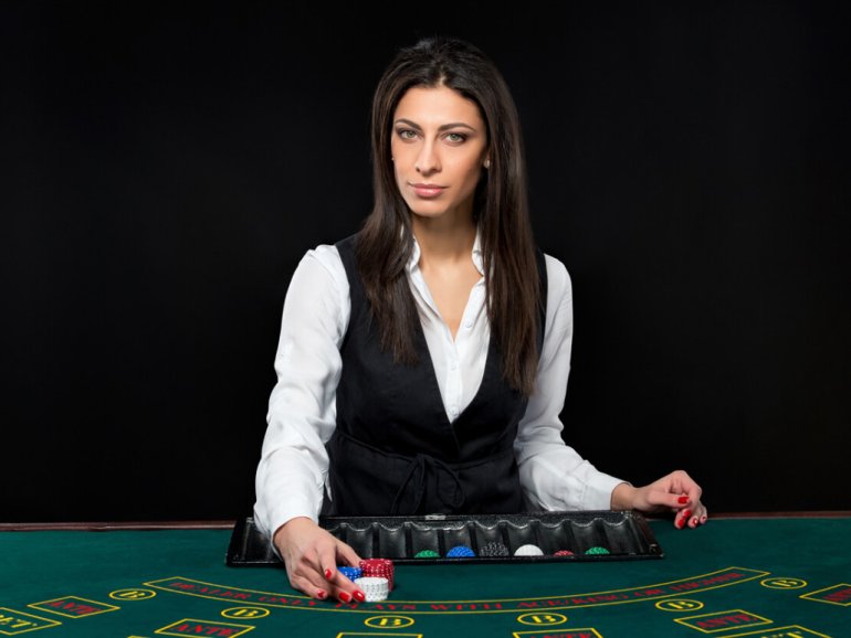 live casino dealer