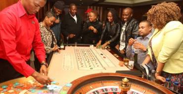 Avani Gaborone Hotel & Casino: All the guests are playing