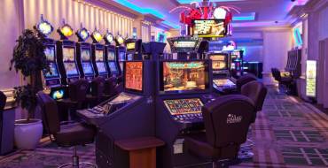 Casino at JW Marriott Bucharest Grand Hotel: Slots