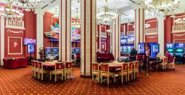 Diamond Princess Casino Minsk: Luxurious interior