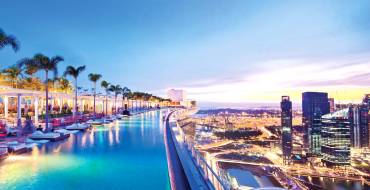 Marina Bay Sands: The infinity pool