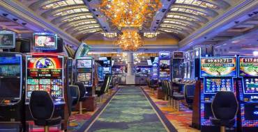 Niagara Fallsview Casino Resort: Automatons